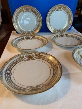 Noritake Porcelain Gilded Vase 5 Saucers, 1 Berry Bowl, 37532/77630 1920's